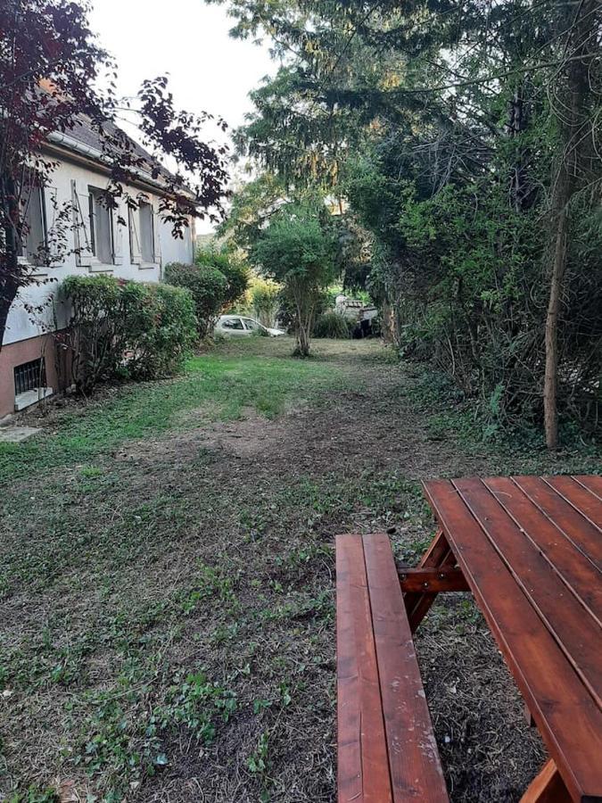 Maison Confort Et Repos Креси-ла-Шапель Экстерьер фото